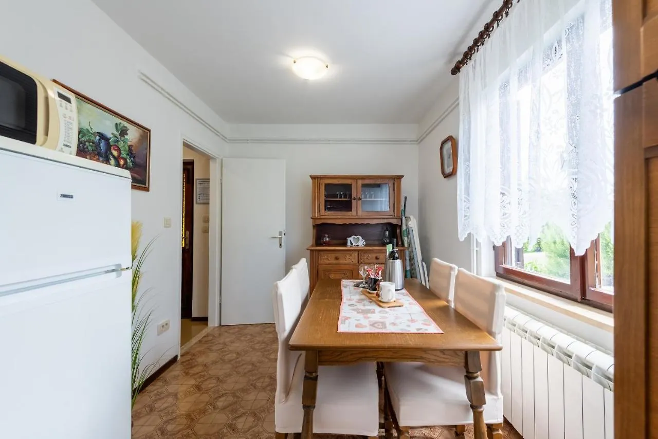 Apartment Chiara1-Apartments Matulji