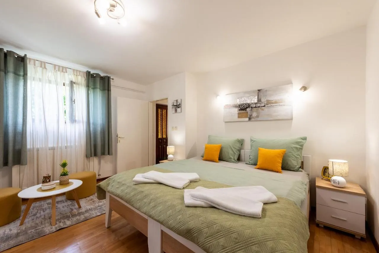 Chiara1-Apartments Matulji 0*,  Croatia
